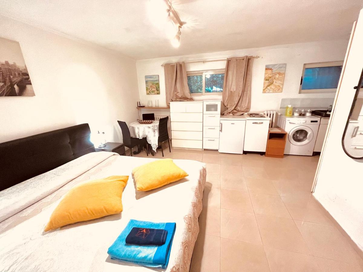 Monolocale A Mostacciano Διαμέρισμα Ρώμη Εξωτερικό φωτογραφία